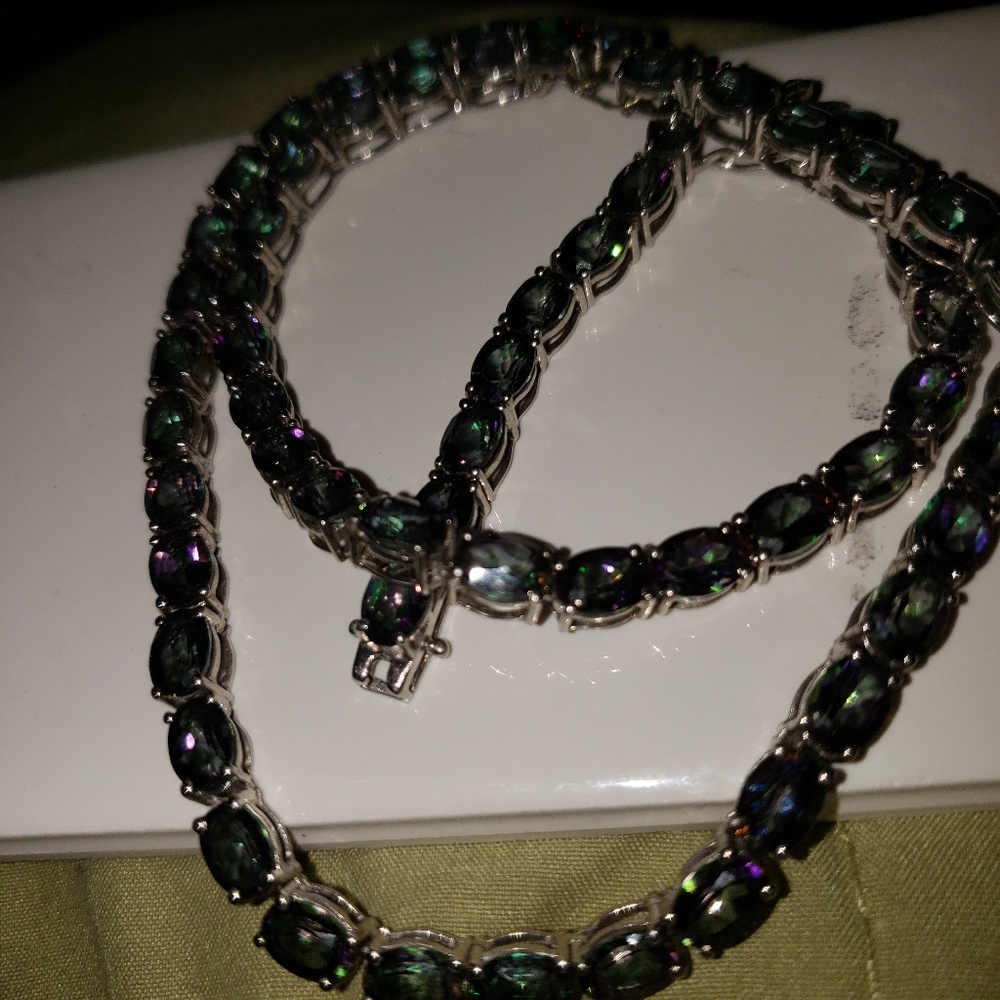 Gorgeous Mystic Topaz necklace